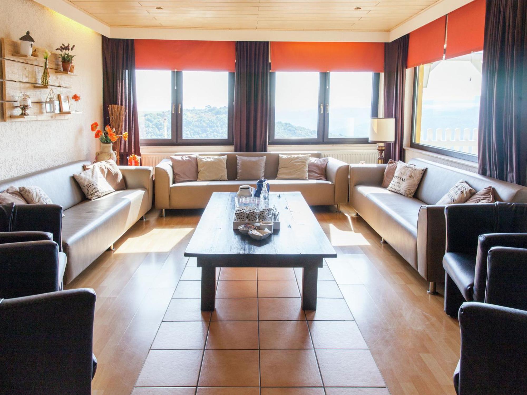 Beautiful Holidayhome With Sauna And Terrace Harscheid Экстерьер фото