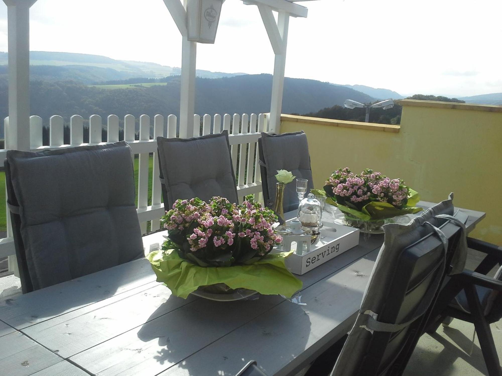Beautiful Holidayhome With Sauna And Terrace Harscheid Экстерьер фото